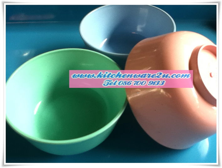 P04043 ถ้วยแบ่ง ถ้วยข้าวต้ม 4 นิ้ว สีพื้น ใส่อาหารได้ ABS PT ราคาส่งต่อ 12 โหล : 144 ใบ: เฉลี่ย 80 บาทต่อโหล